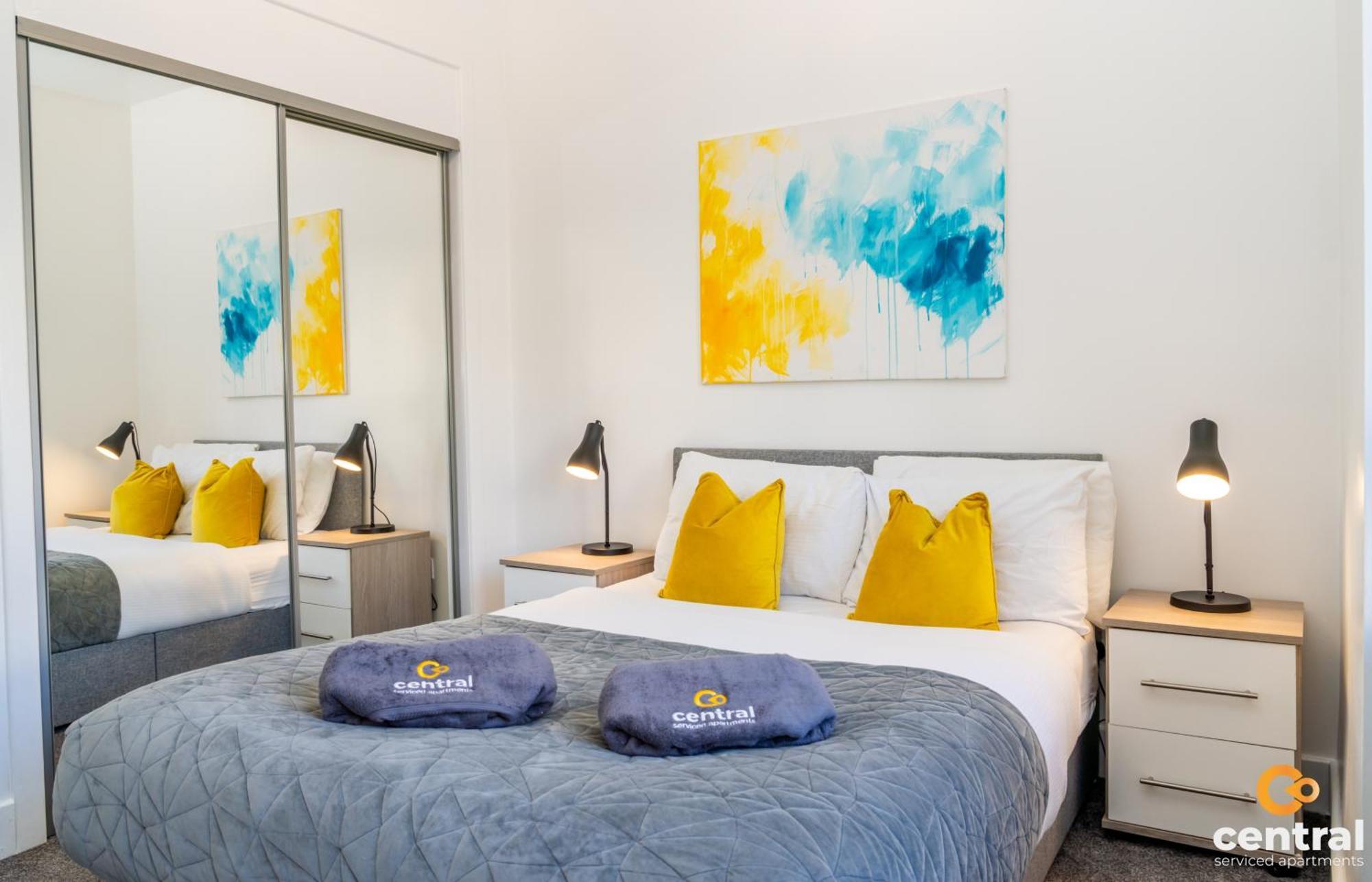 Central Serviced Apartments - 2 Bedroom - Free Street Parking - Fast Wifi - Smart Tvs In All Rooms - Ground Level - Family Neighbourhood - 3 X Double Beds - Heating 24-7 - Trade Stays - Weekly & Monthly Offers 邓迪 外观 照片