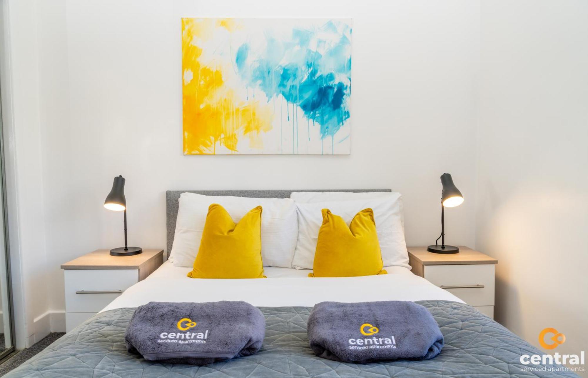 Central Serviced Apartments - 2 Bedroom - Free Street Parking - Fast Wifi - Smart Tvs In All Rooms - Ground Level - Family Neighbourhood - 3 X Double Beds - Heating 24-7 - Trade Stays - Weekly & Monthly Offers 邓迪 外观 照片